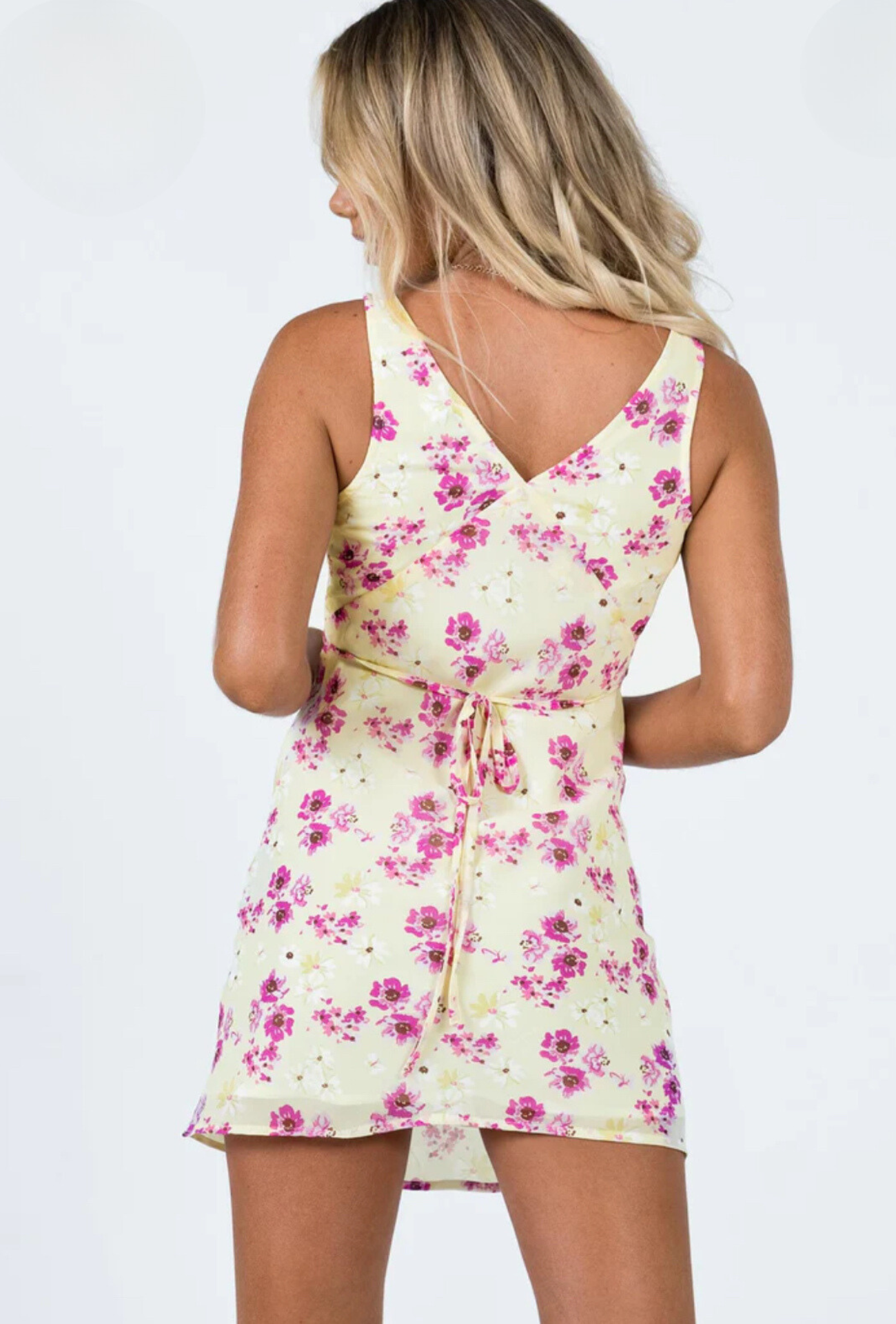 Roses Kleid